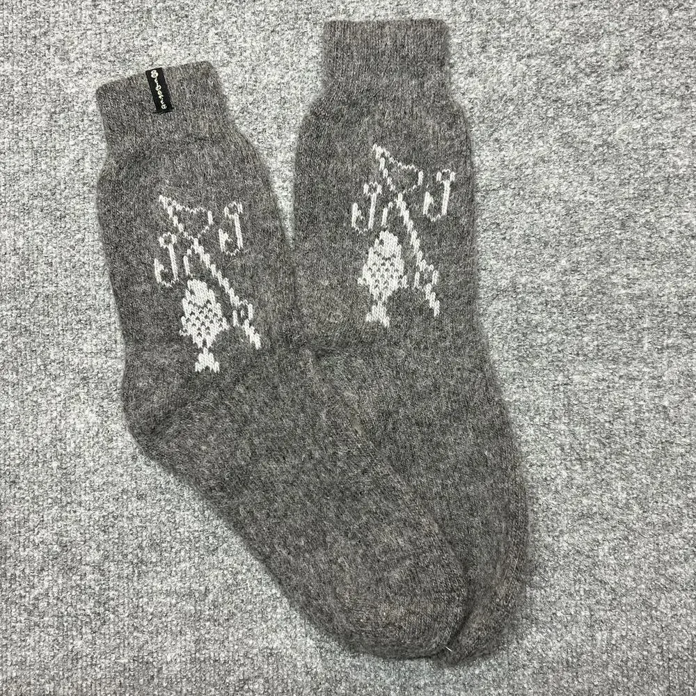 Siberia Socks Mens One Size Gray Wool Mid Calf Fish Graphic Thermal Winter